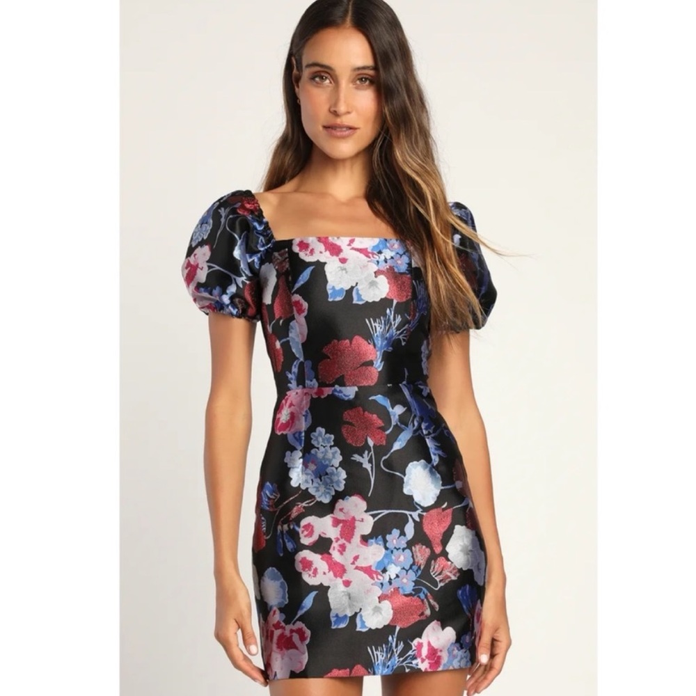 Lulu’s Jacquard Dress